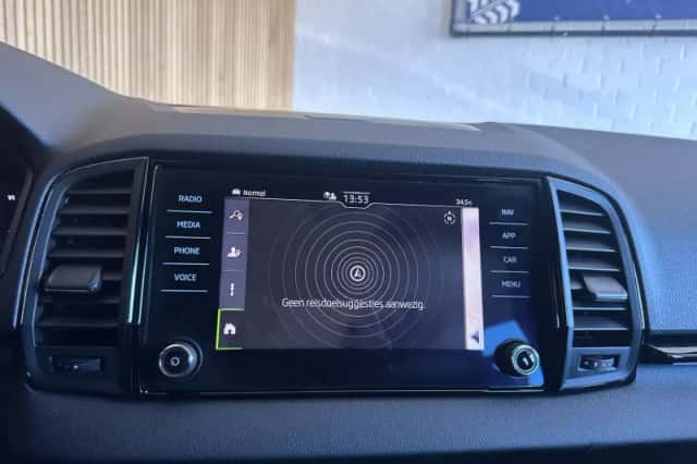Škoda Karoq (2021) thumbnail 6