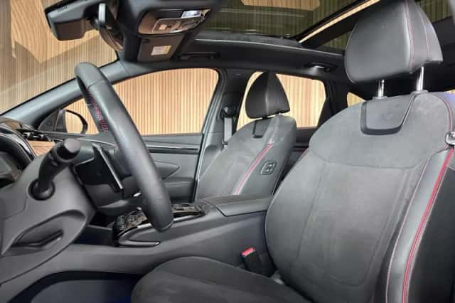 Hyundai Tucson (2023) thumbnail 4