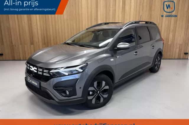 Dacia Jogger (2025) thumbnail 1