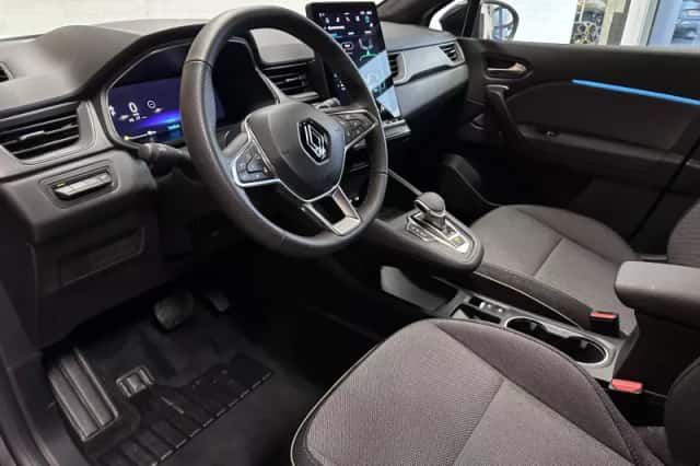 Renault Captur (2025) thumbnail 4