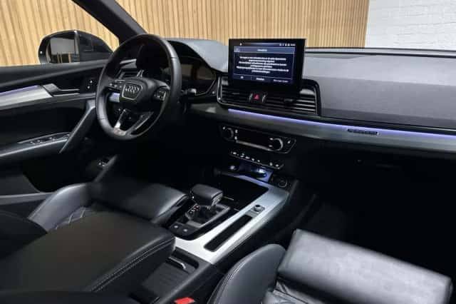 Audi Q5 Sportback (2021) thumbnail 3