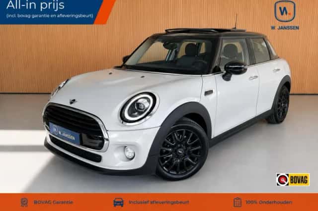 MINI Cooper (2020) thumbnail 1