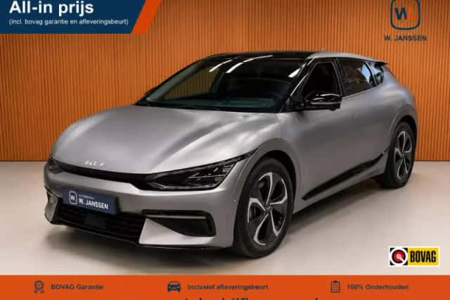 Kia EV6 (2024) thumbnail 1