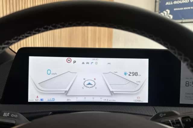 Kia EV6 (2024) thumbnail 3