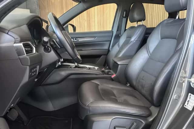 Mazda CX-5 (2022) thumbnail 4
