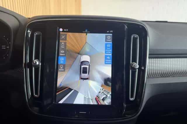 Volvo XC40 (2020) thumbnail 6