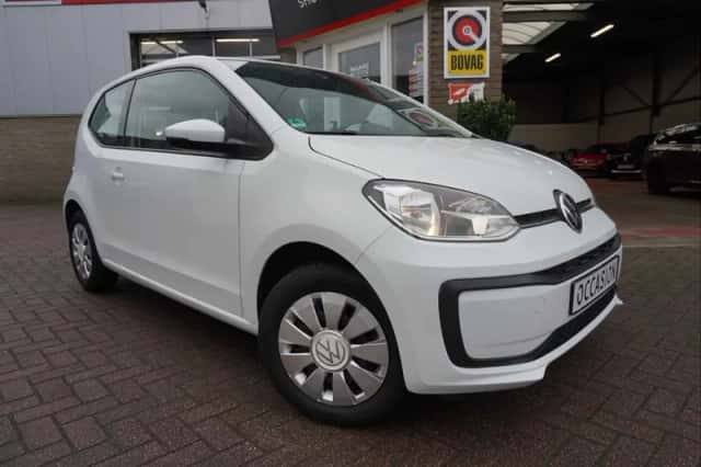 Volkswagen Up! (2021) thumbnail 6