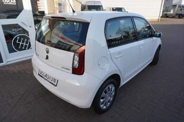 Škoda Citigo (2019) thumbnail 2