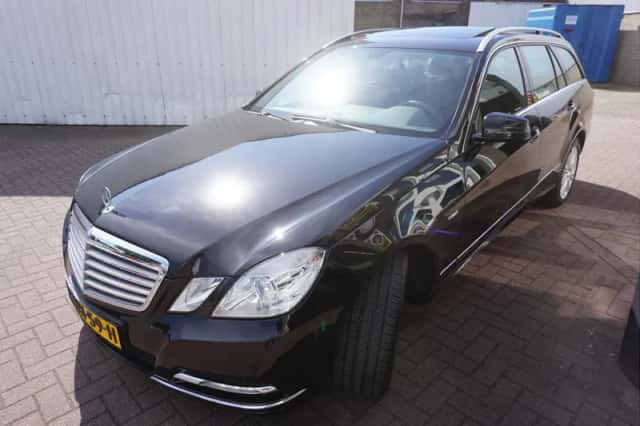 Mercedes-Benz E-Klasse (2012) thumbnail 4