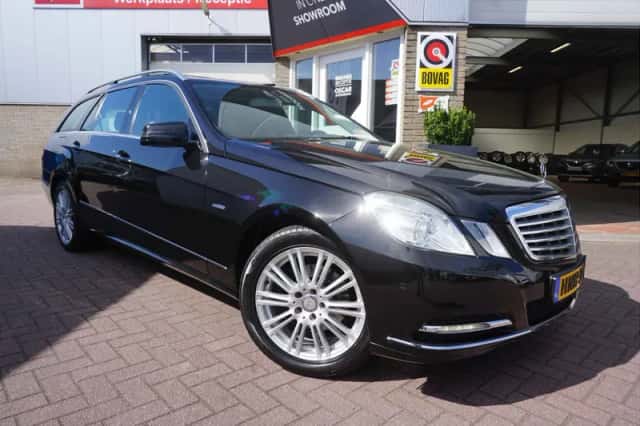 Mercedes-Benz E-Klasse (2012) thumbnail 6