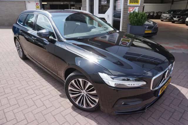 Volvo V90 (2021) thumbnail 1