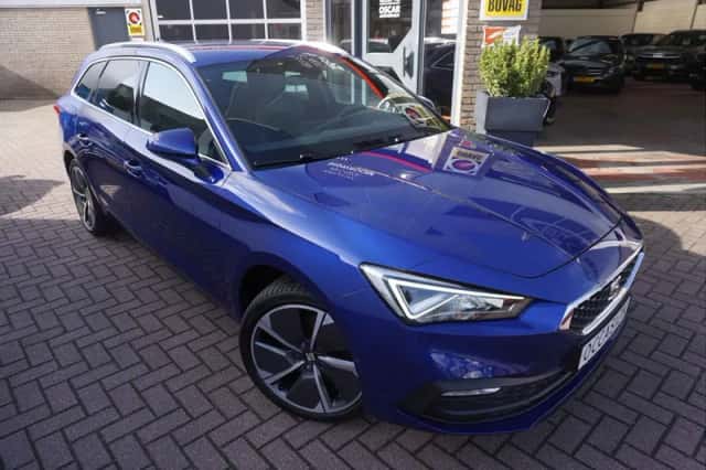 SEAT Leon Sportstourer (2021) thumbnail 1