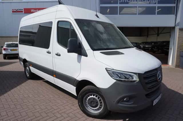 Mercedes-Benz Sprinter (2022) thumbnail 1