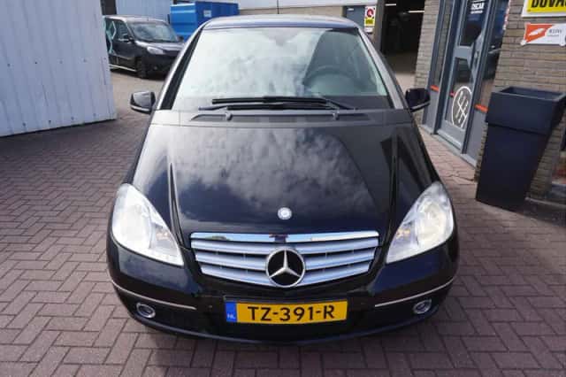 Mercedes-Benz A-Klasse (2011) thumbnail 5