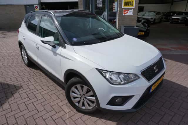SEAT Arona (2019) thumbnail 1