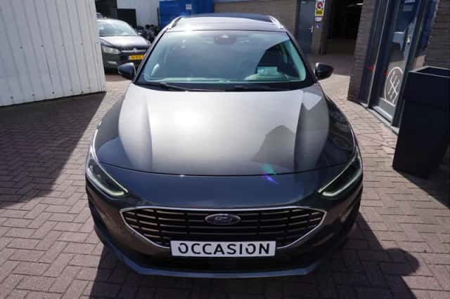 Ford Focus (2023) thumbnail 5