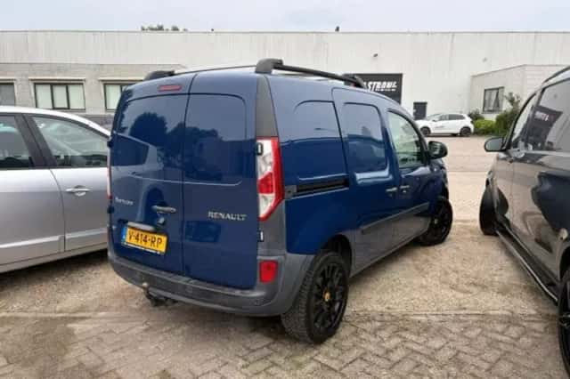 Renault Kangoo (2018) thumbnail 2