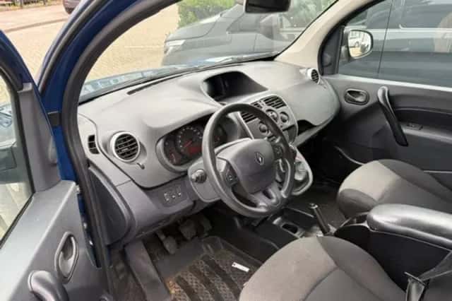 Renault Kangoo (2018) thumbnail 5