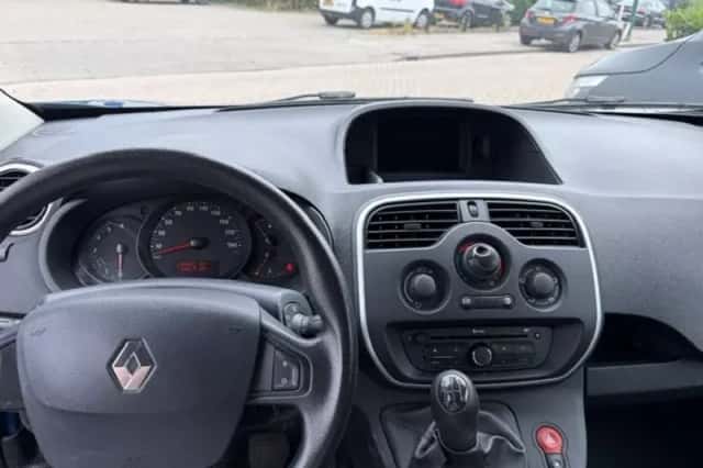Renault Kangoo (2018) thumbnail 6