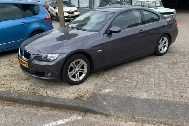 BMW 3-Serie (2008) thumbnail 3