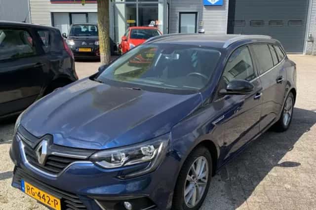Renault Mégane (2017) thumbnail 4