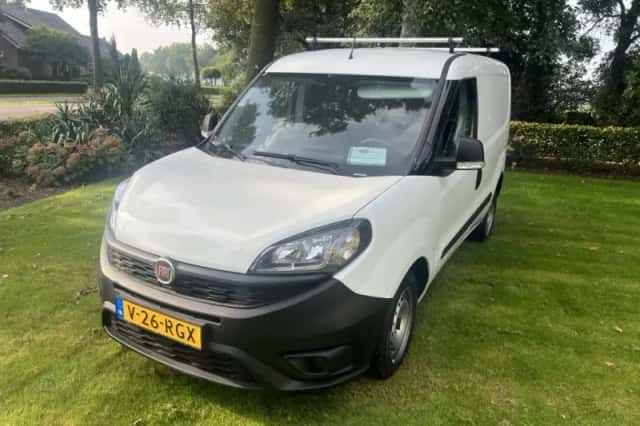 Fiat Doblò (2023) thumbnail 1