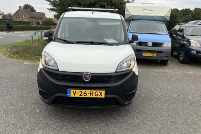 Fiat Doblò (2023) thumbnail 2