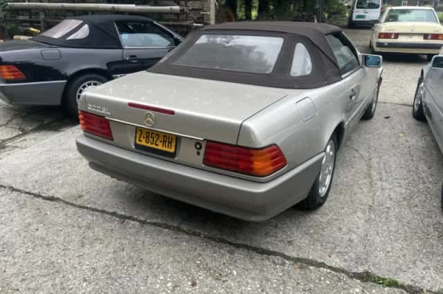 Mercedes-Benz SL-Klasse (1986) thumbnail 6