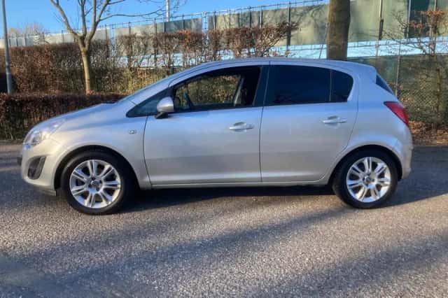 Opel Corsa (2011) thumbnail 5
