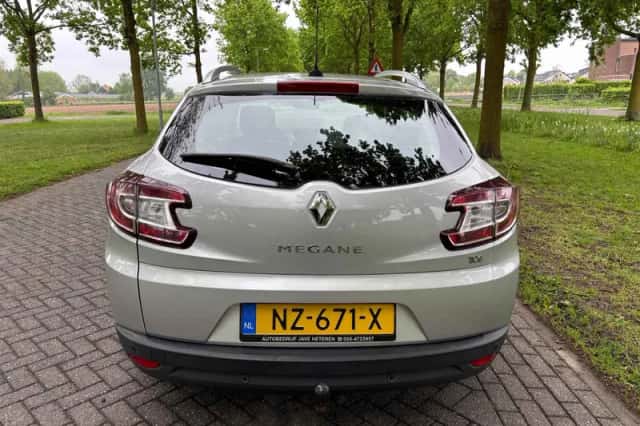 Renault Mégane (2013) thumbnail 6