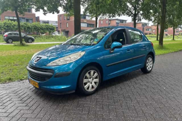 Peugeot 207 (2008) thumbnail 1