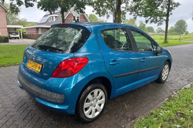 Peugeot 207 (2008) thumbnail 4