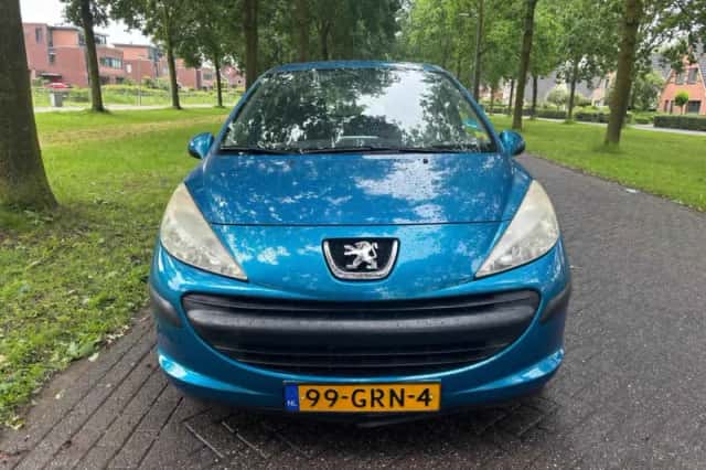 Peugeot 207 (2008) thumbnail 5