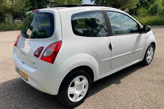 Renault Twingo (2012) thumbnail 3