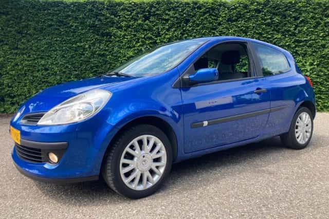 Renault Clio (2007) thumbnail 2
