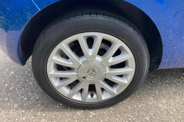 Renault Clio (2007) thumbnail 6