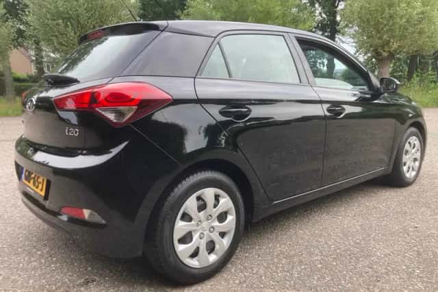 Hyundai i20 (2016) thumbnail 4