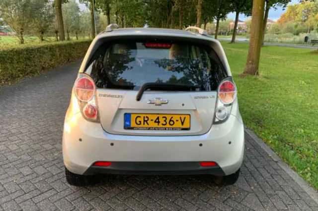 Chevrolet Spark (2010) thumbnail 6