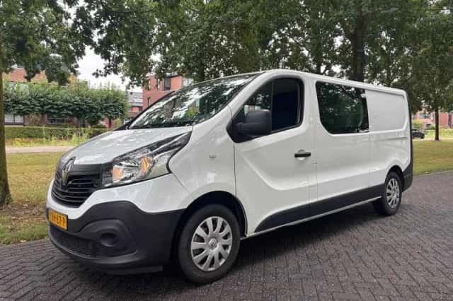 Renault Trafic (2019) thumbnail 1