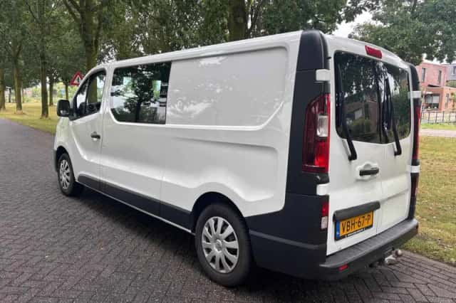 Renault Trafic (2019) thumbnail 3