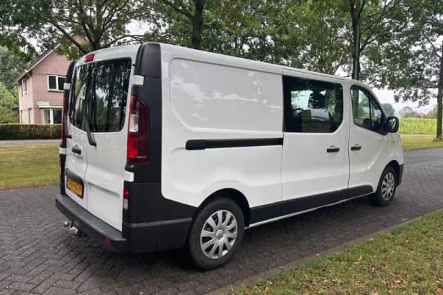 Renault Trafic (2019) thumbnail 4
