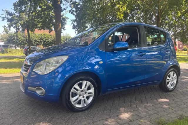 Opel Agila (2012) thumbnail 1