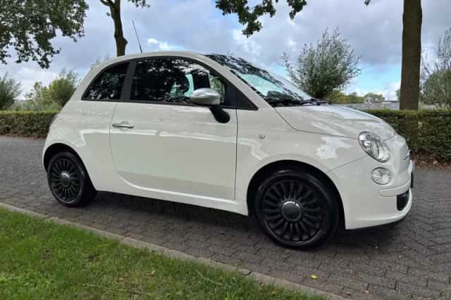 Fiat 500 (2012) thumbnail 2