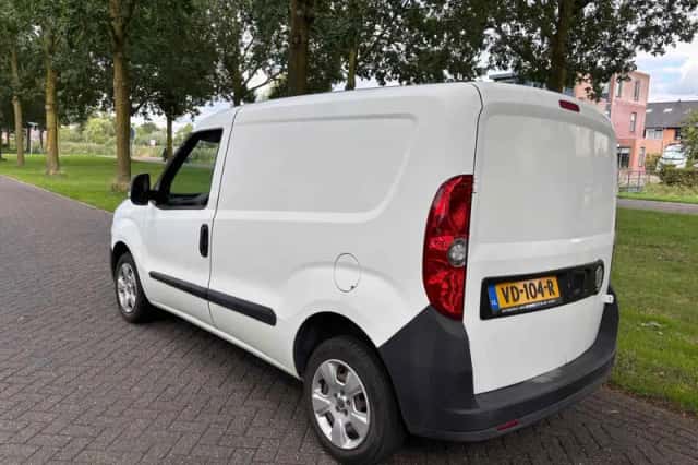 Fiat Doblò Cargo (2013) thumbnail 3