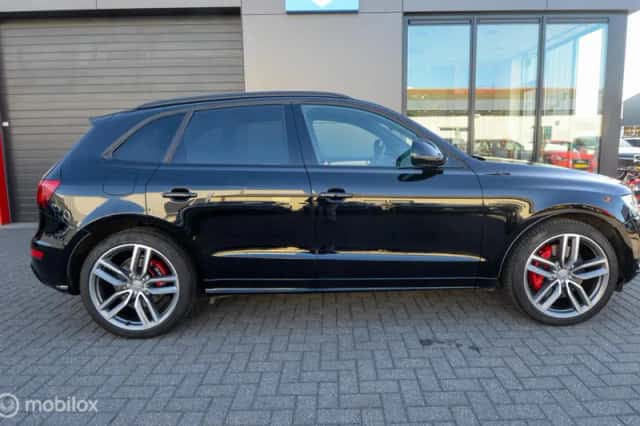Audi SQ5 (2017) thumbnail 5