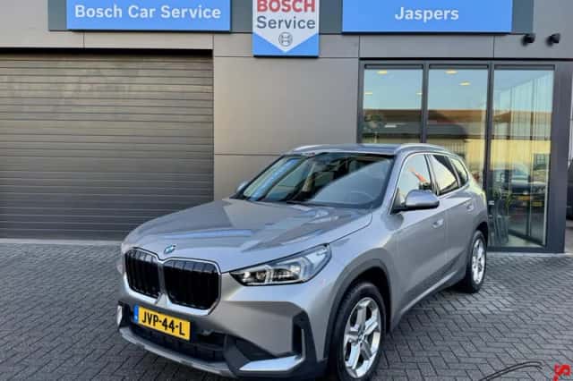 BMW X1 (2023) thumbnail 1