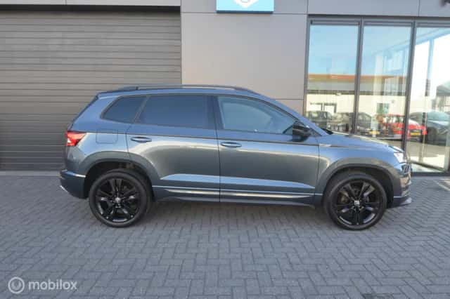 Škoda Karoq (2019) thumbnail 3