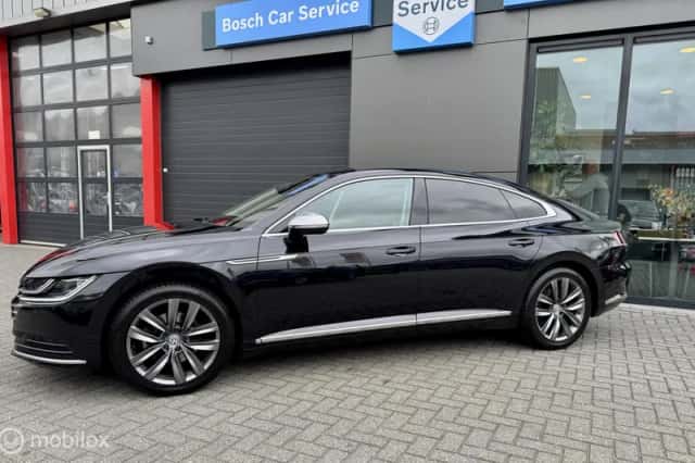 Volkswagen Arteon (2019) thumbnail 4