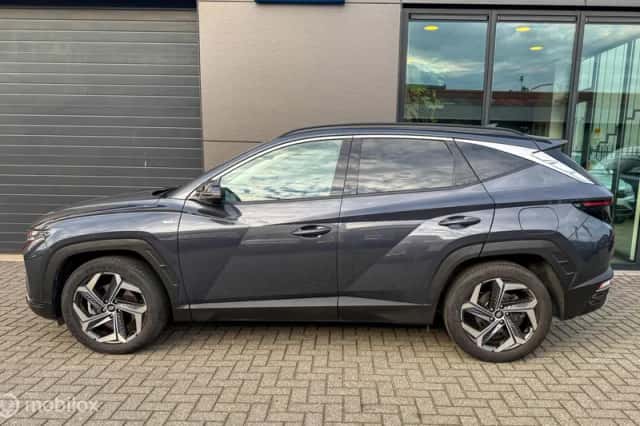 Hyundai Tucson (2023) thumbnail 4