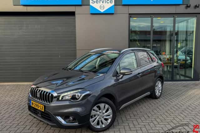 Suzuki S-Cross (2021) thumbnail 1